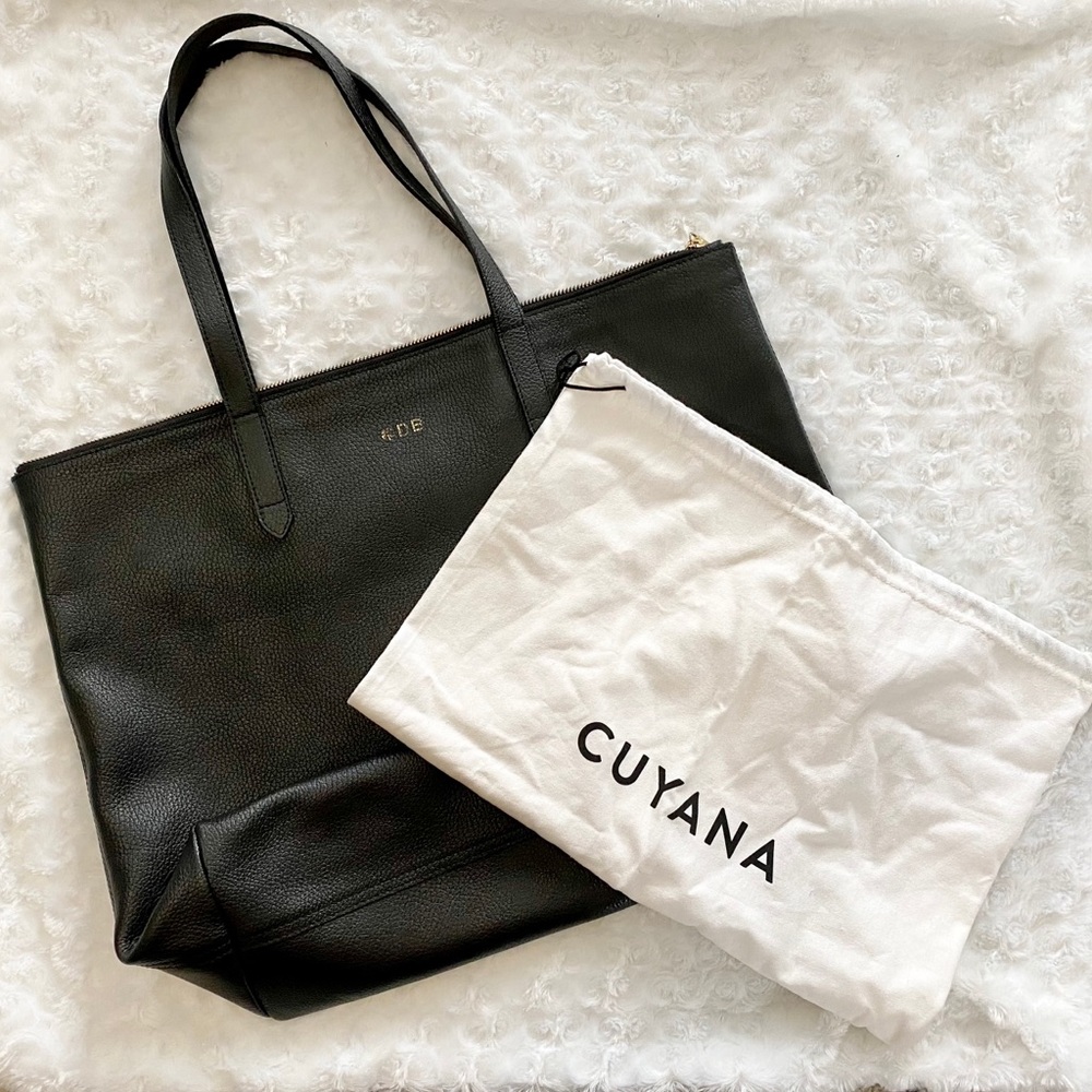 Cuyana Black zipper Tote with Dustbag